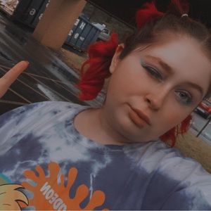 Meet your Posher, Cherry